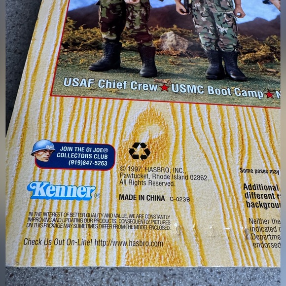 1997 G.I. Joe U.S. Navy Serviceman Fully Posable Figure NWT - Picture 3 of 16